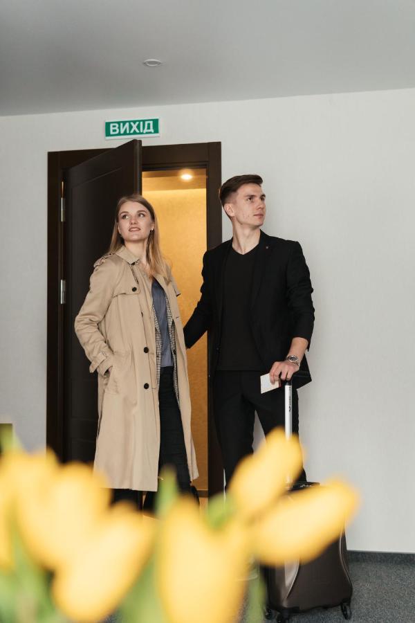 Optima Collection Bergshloss Ривне Екстериор снимка